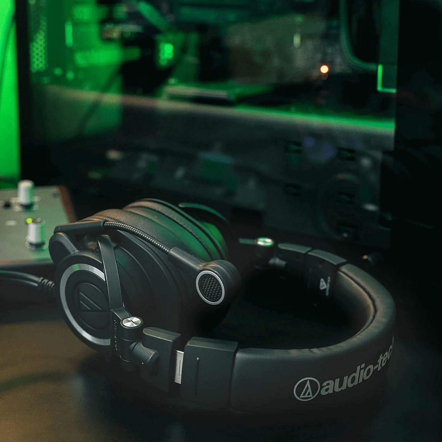 image:imageAudioTechnica ATHM50xSTSUSB StreamSet Streaming HeadsetHEADPHONES
