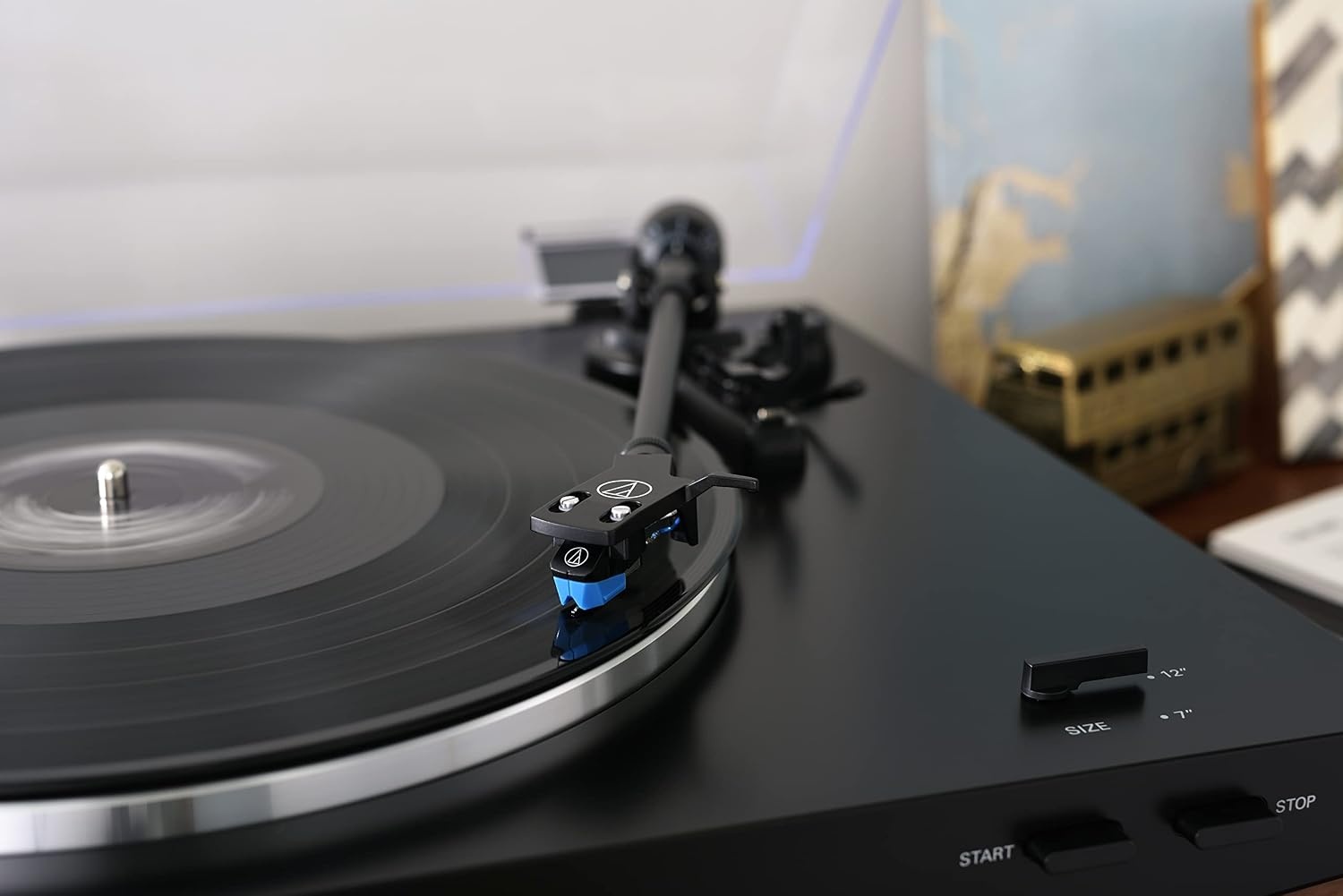 image:imageAudioTechnica Audio Technica ATLP3XBTWH Bluetooth Turntable Belt Drive Fully Automatic 3345 WhiteBlack