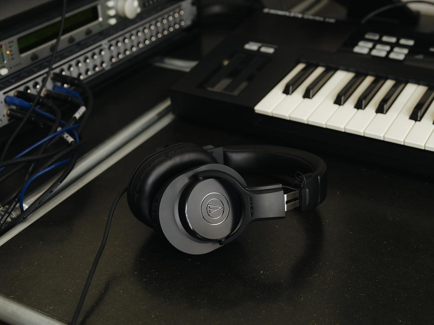image:imageAudioTechnica ATHM20xBT Wireless OverEar Headphones BlackBlack